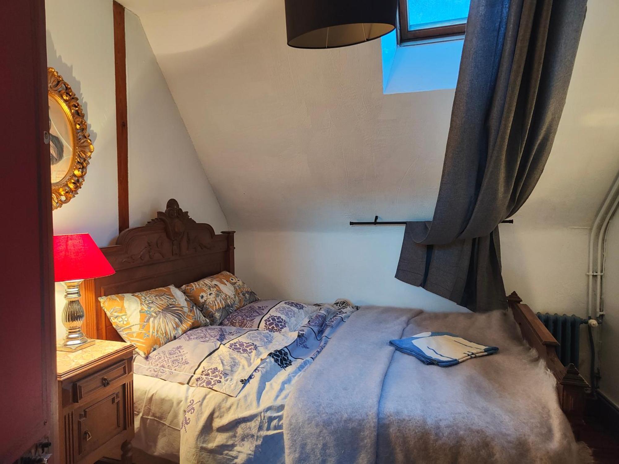 La Taniere Des Tanneries Bed & Breakfast Tonnerre Exterior photo